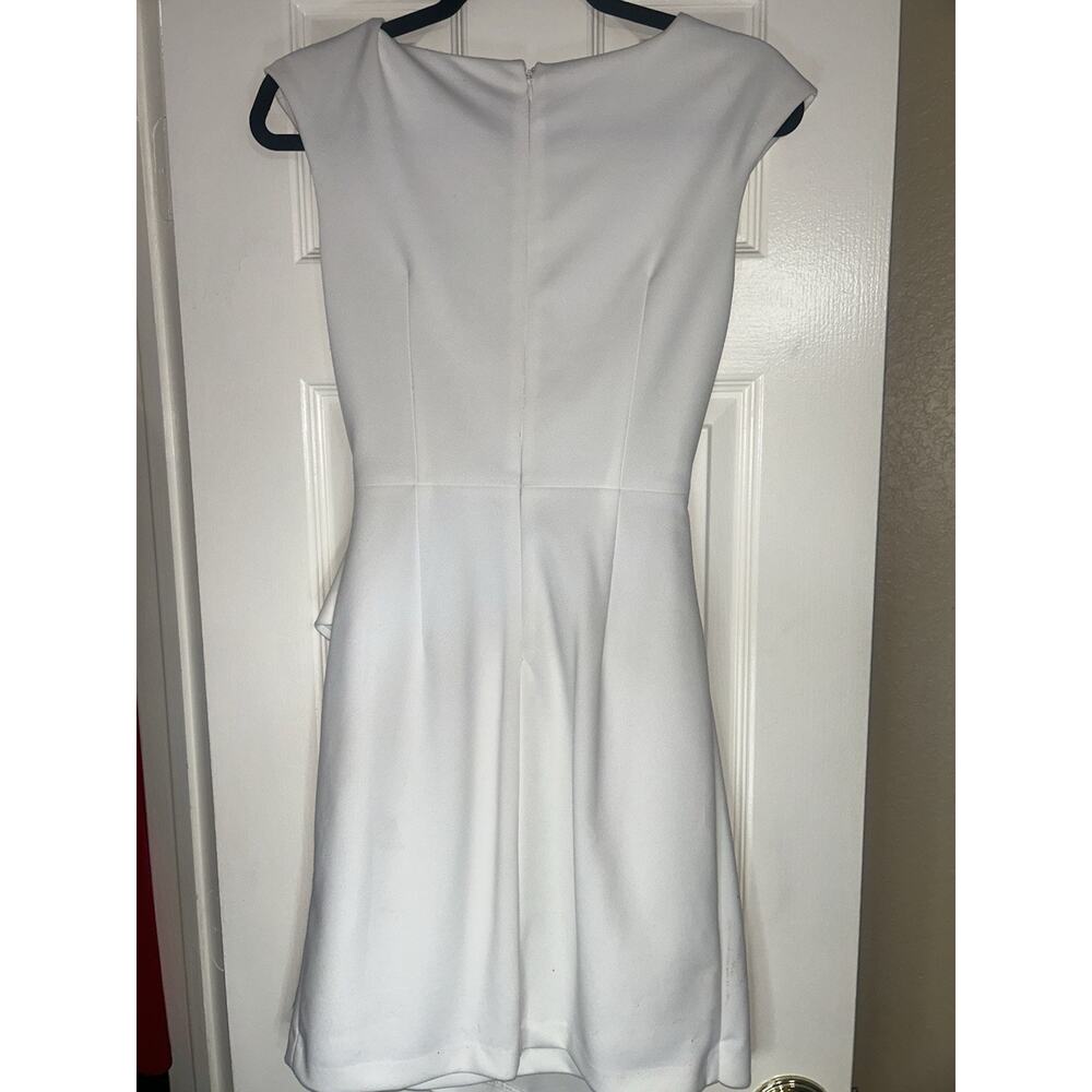 DKNY White Sheath Dress Cap Sleeve Sizes 0 Wedding. Formal Cocktail - Picture 5 of 8